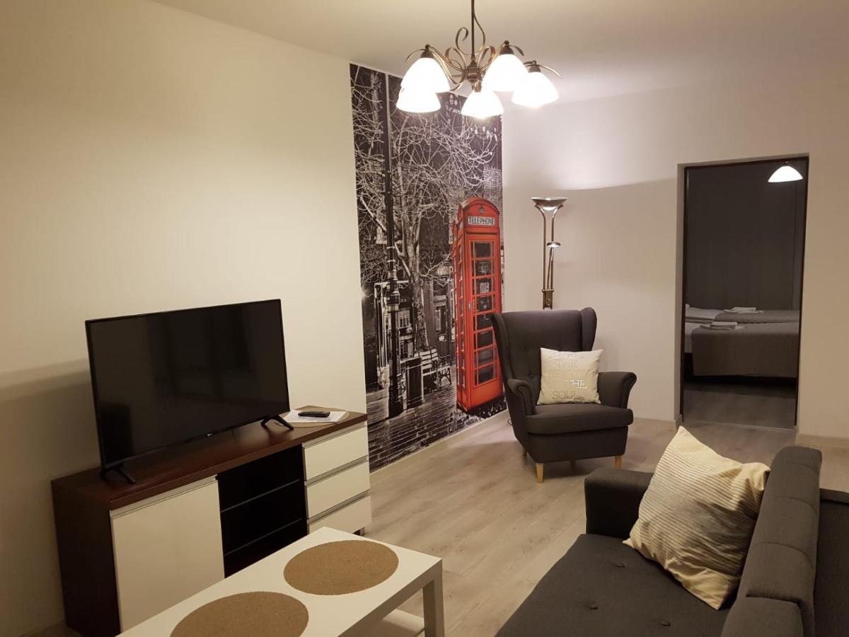 Kaja Apartamenty Legnica Exterior photo